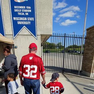 Meet your Posher, Lin